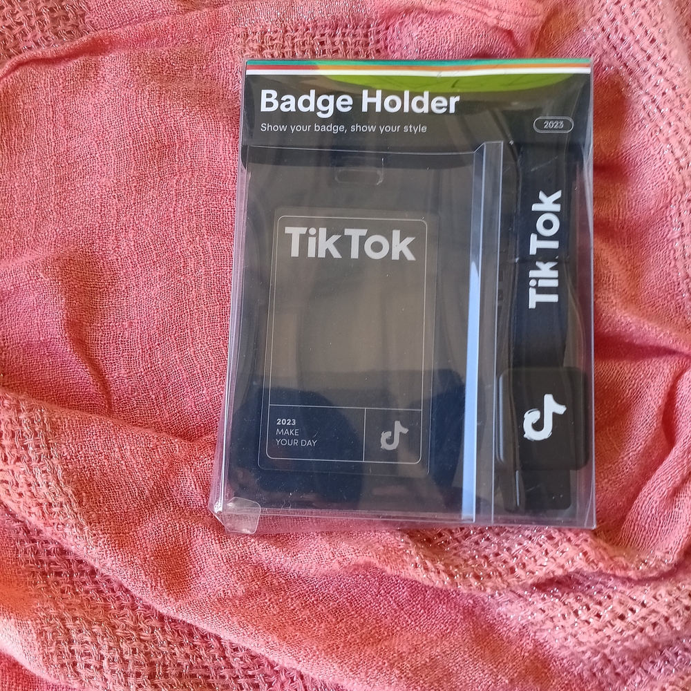 Black Badge Holder with Lanyard